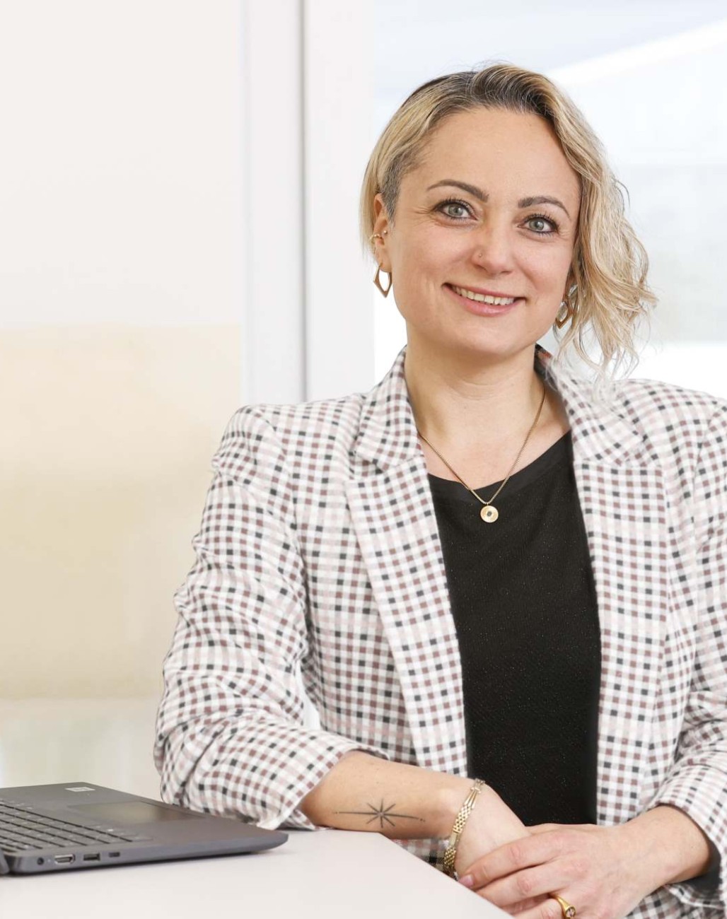 kjpz_team_shirin_artho_lowres-1743414936.jpg